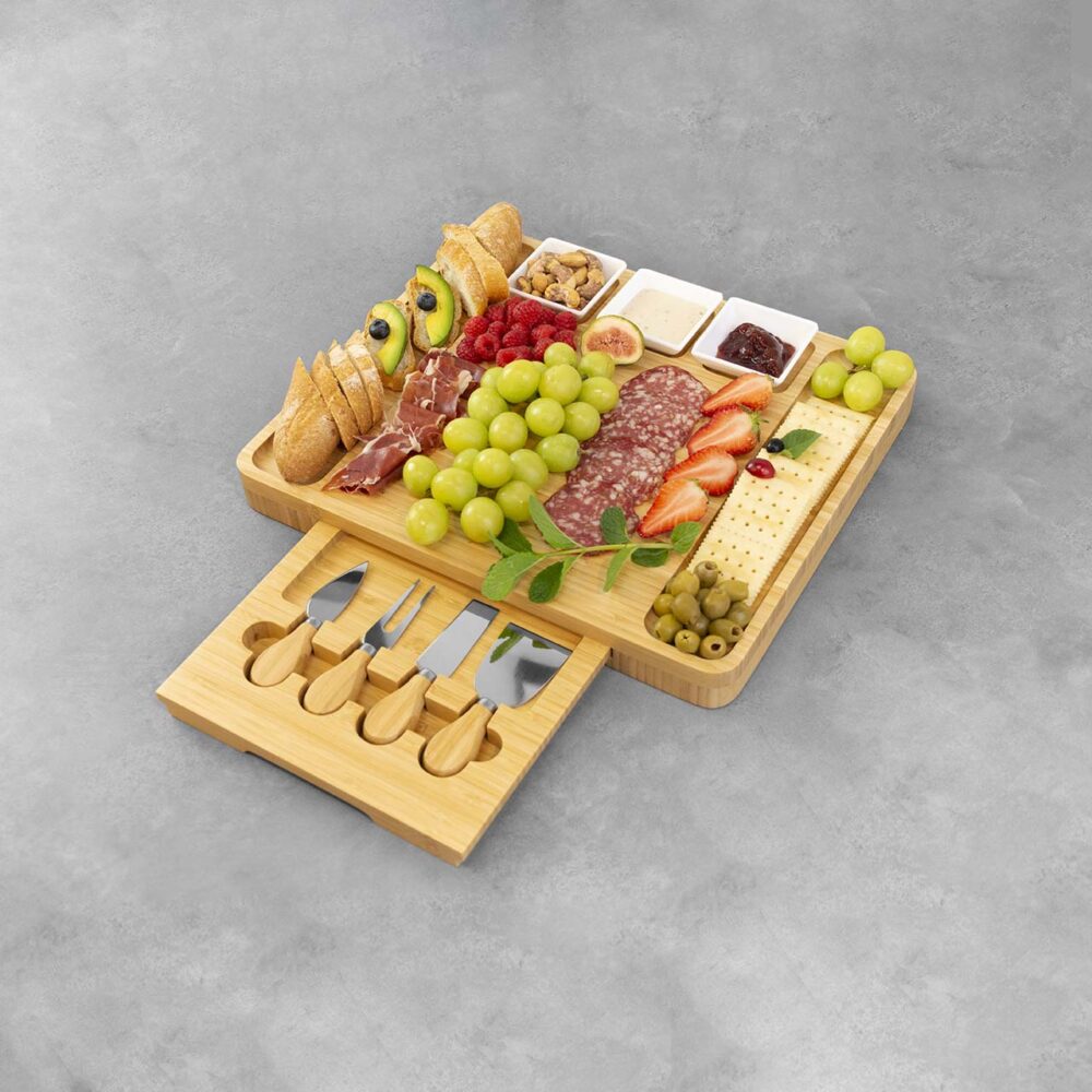 Classic bamboo cheese set